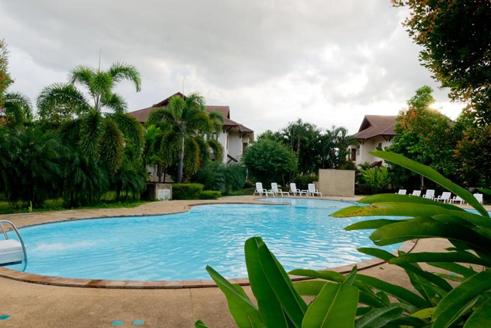 Teak Garden Resort, Resor 4*