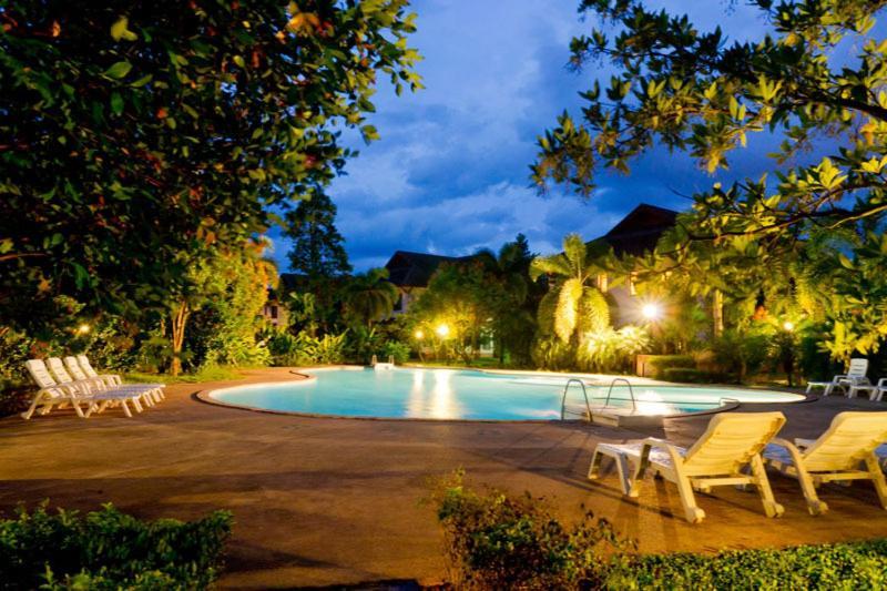 Resor Teak Garden Resort, 4*