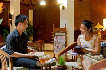 Teak Garden Resort, Resor