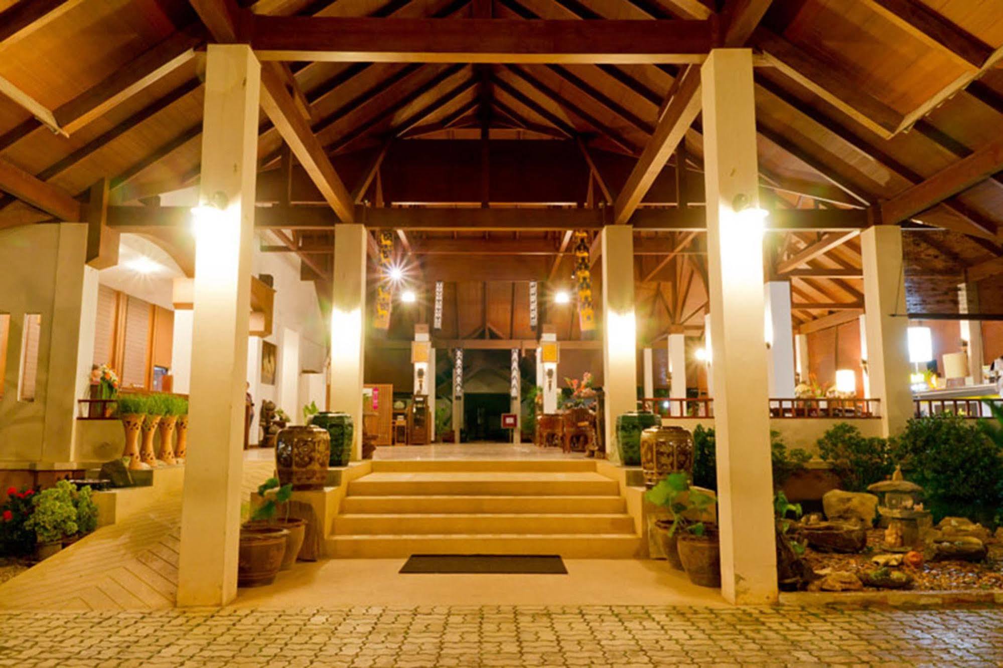 Resor Teak Garden Resort, Chiang Rai